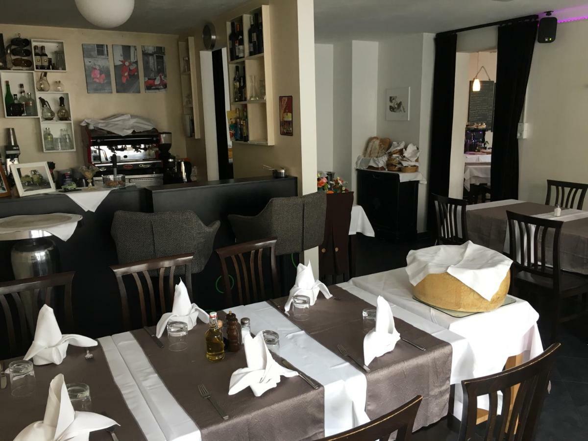 Eberl Hotel Pension Muenchen Feldmoching Ngoại thất bức ảnh